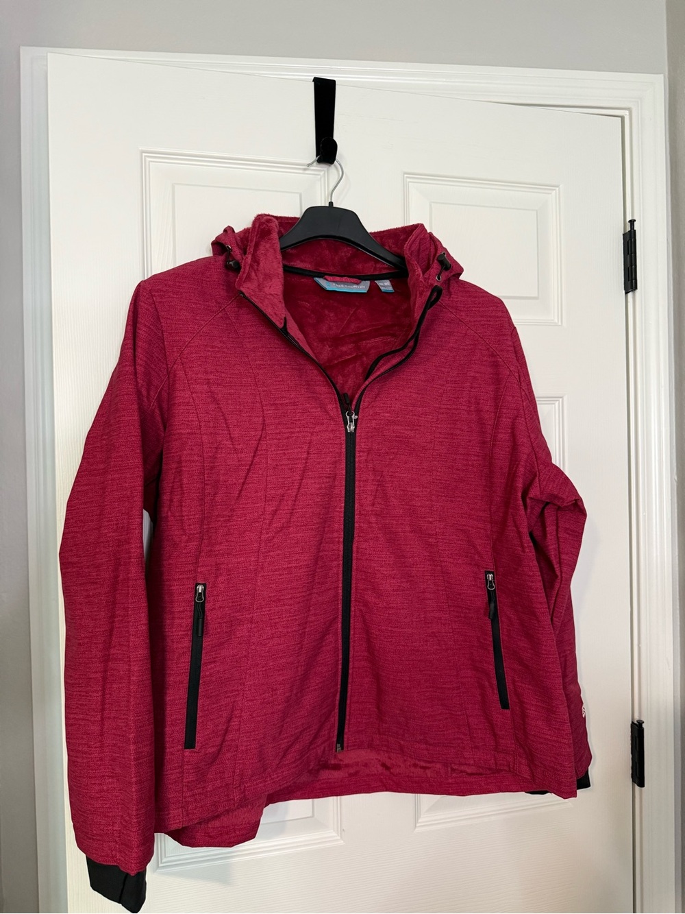 Free Country Plush Fleece Jacket in Etched Red